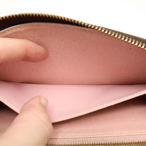 ❤️Zippy Valentines day Special Edition Dog❤️ - Picture 9 of 16